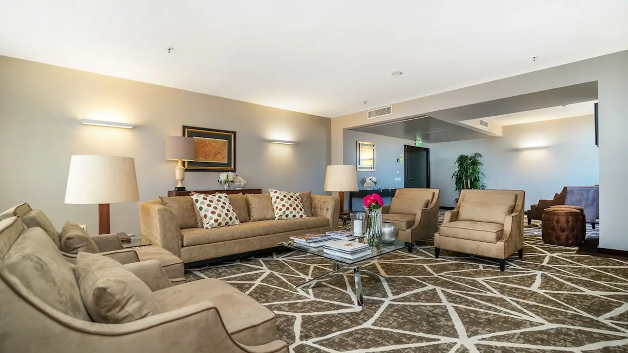 Holiday Inn Porto Gaia